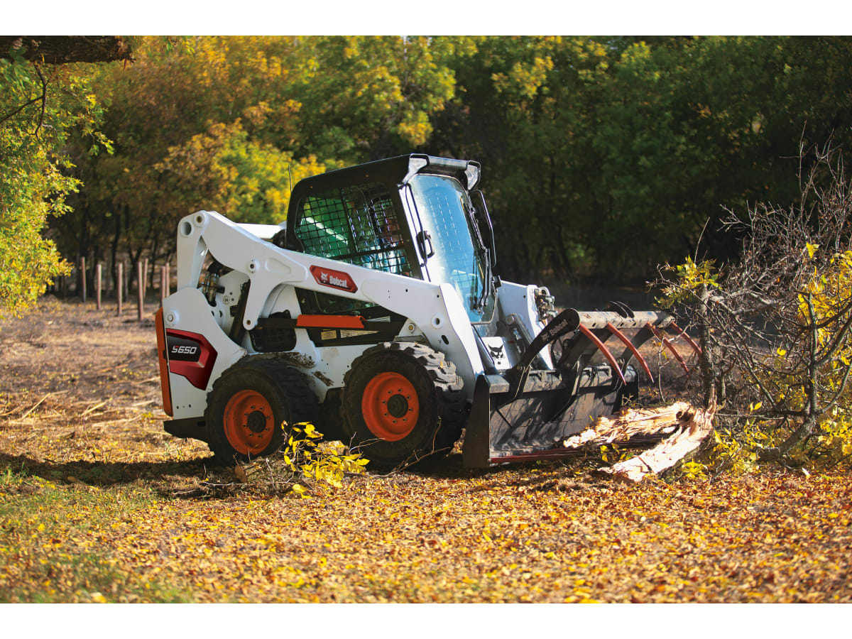 Bob Cat S650 Skid-Steer Loader