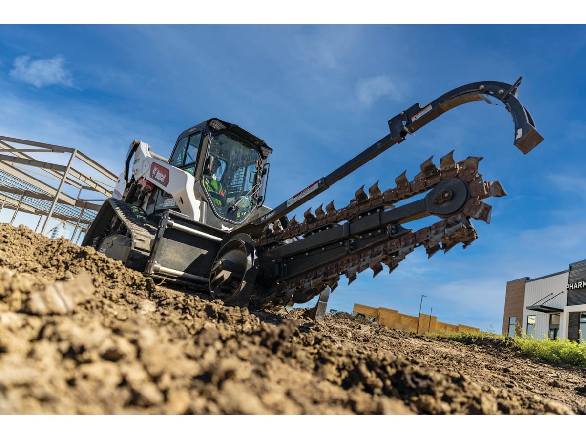 Bob Cat T86 Compact Track Loader