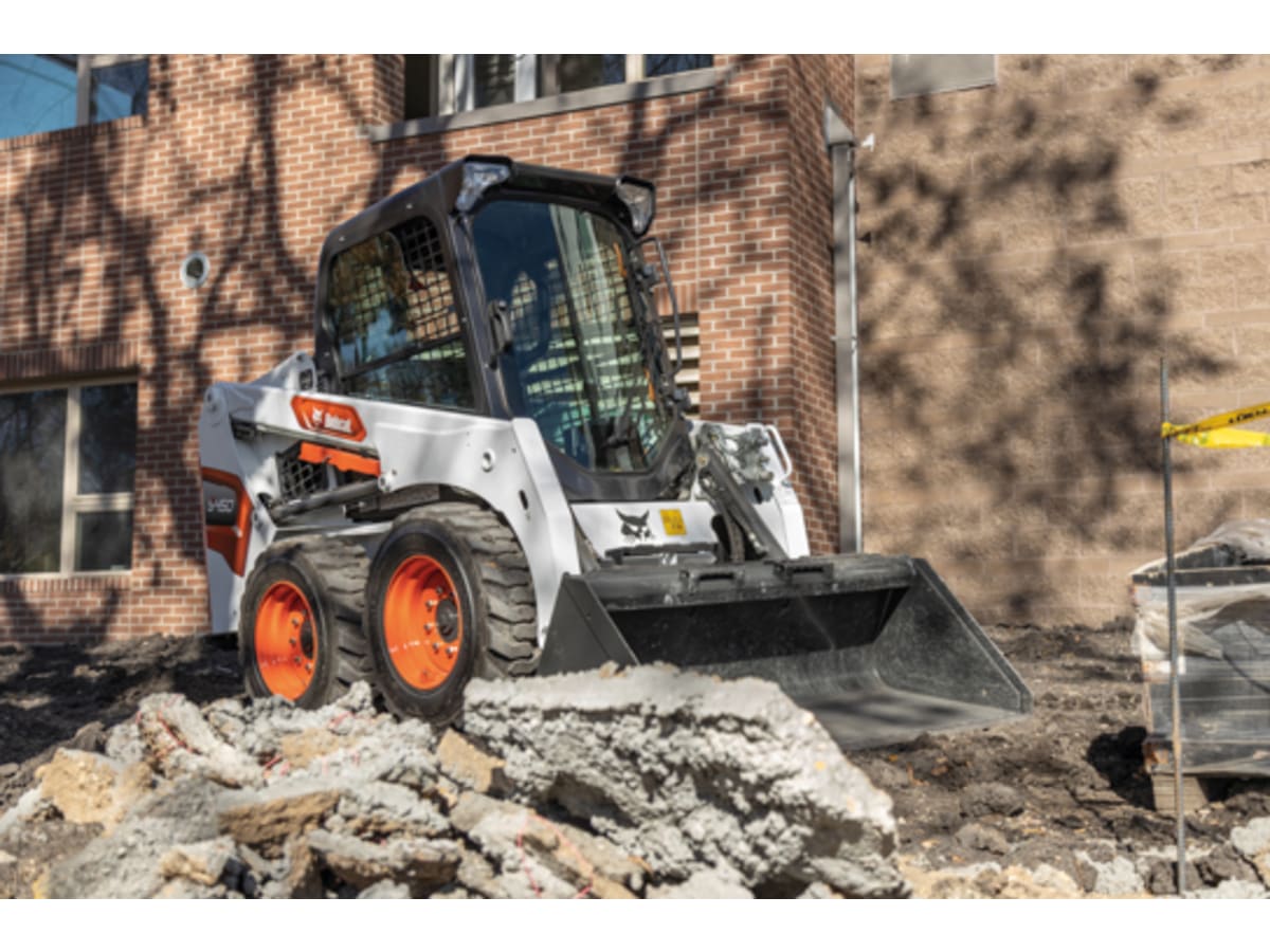 Bob Cat S450 Skid-Steer Loader