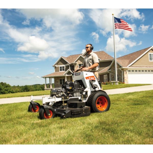 Bob Cat ZS4000 Zero-Turn, Stand-On Mower