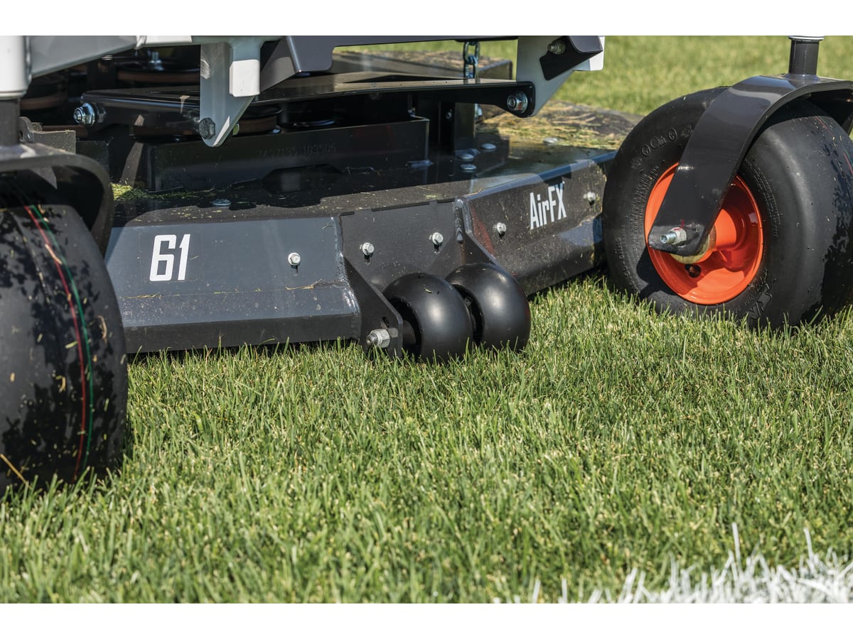 Bob Cat ZT5000 Zero-Turn Mower