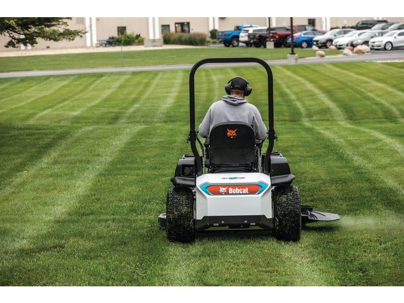 Bob Cat ZT6000e Electric Zero-Turn Mower