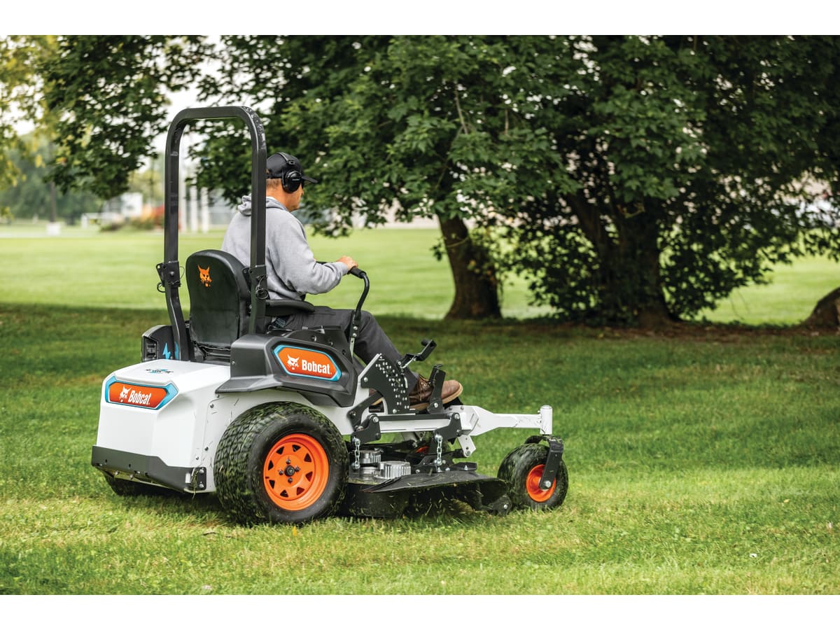 Bob Cat ZT6000e Electric Zero-Turn Mower