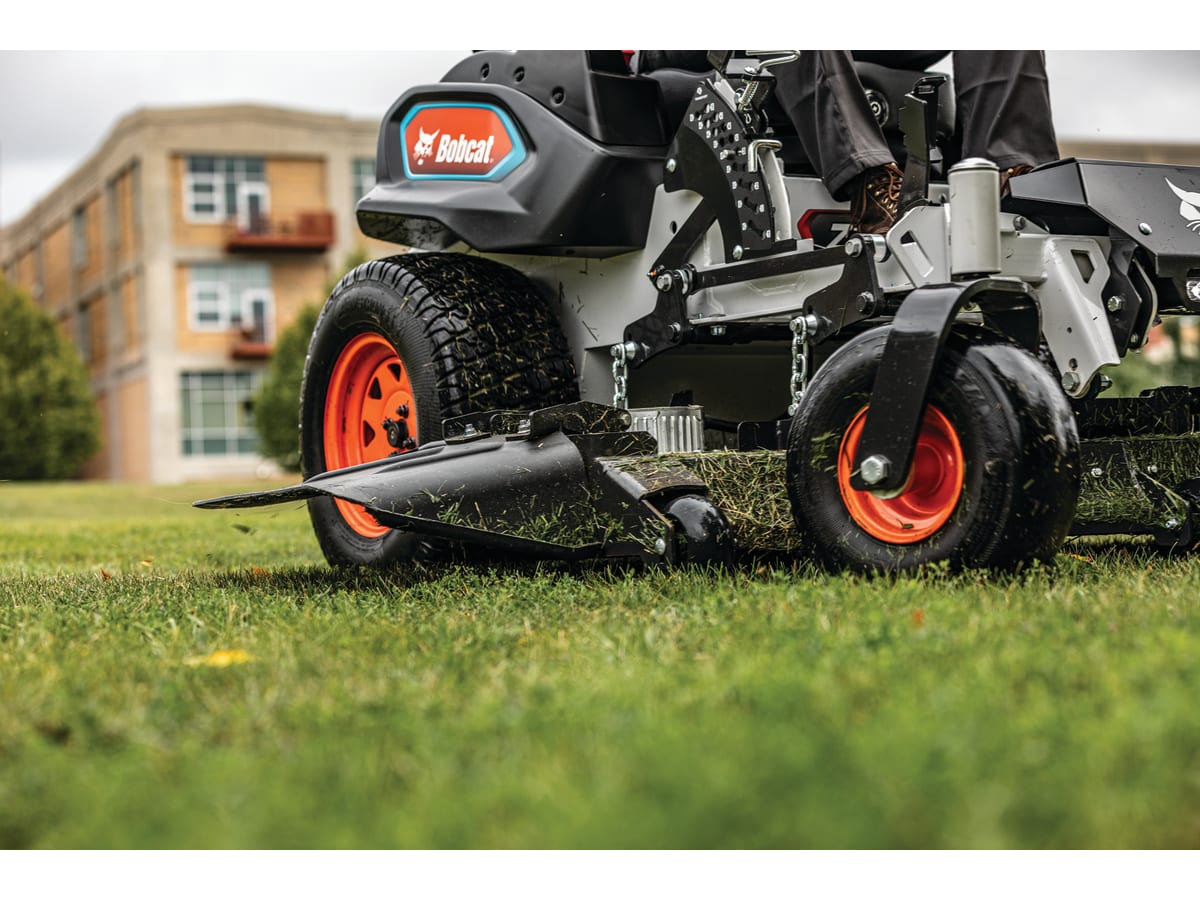 Bob Cat ZT6000e Electric Zero-Turn Mower