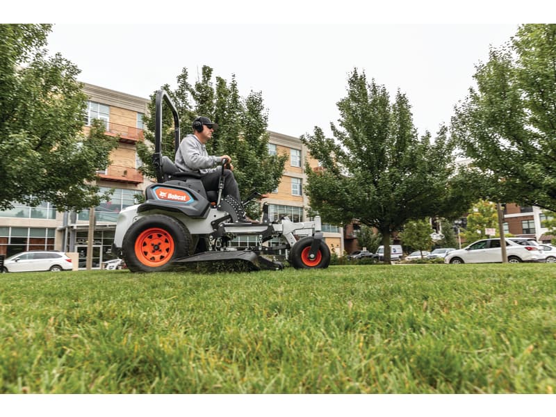 Bob Cat ZT6000e Electric Zero-Turn Mower