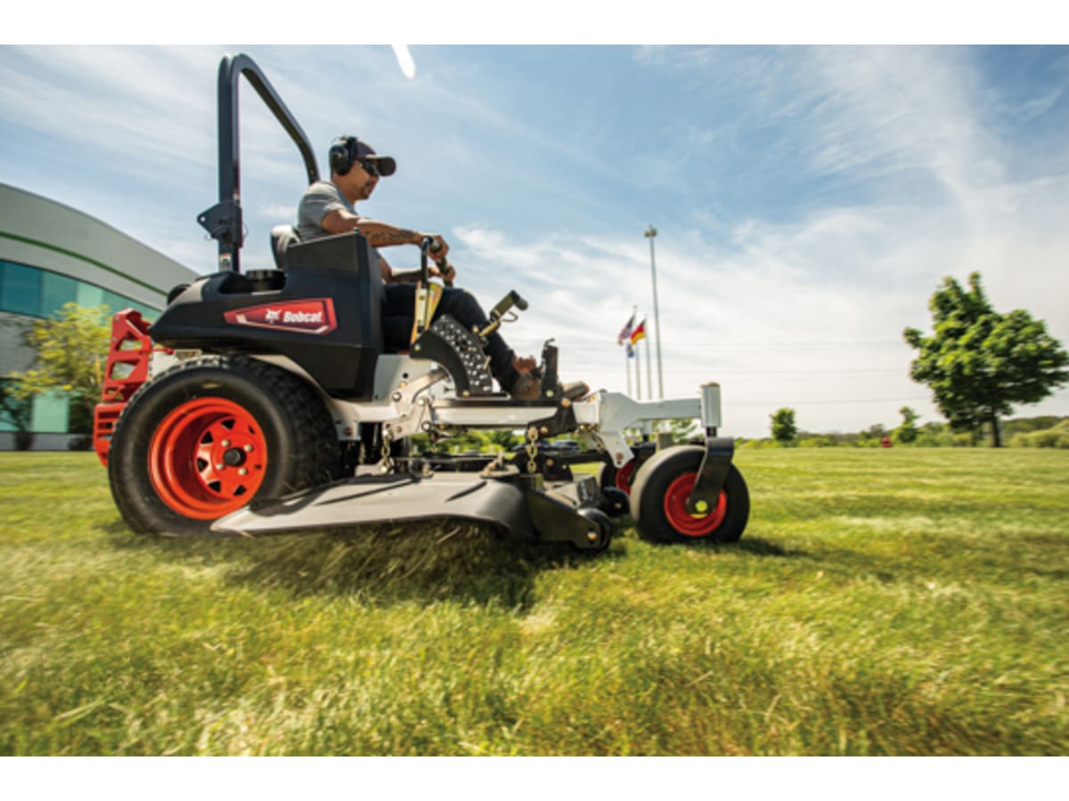 Bob Cat ZT6100 Zero-Turn Mower