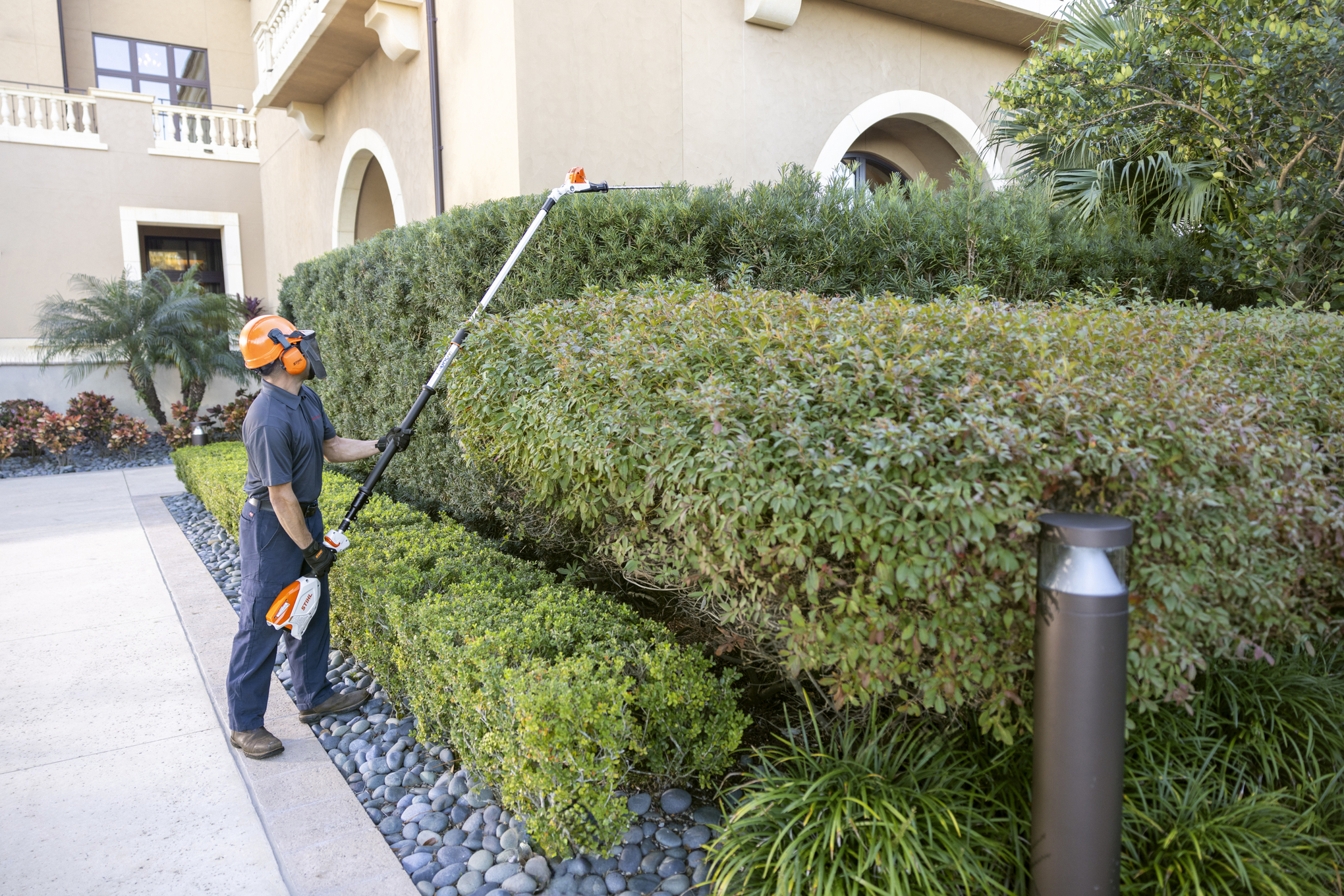 STIHL HLA 86 Battery Powered extended-reach Hedge Trimmer