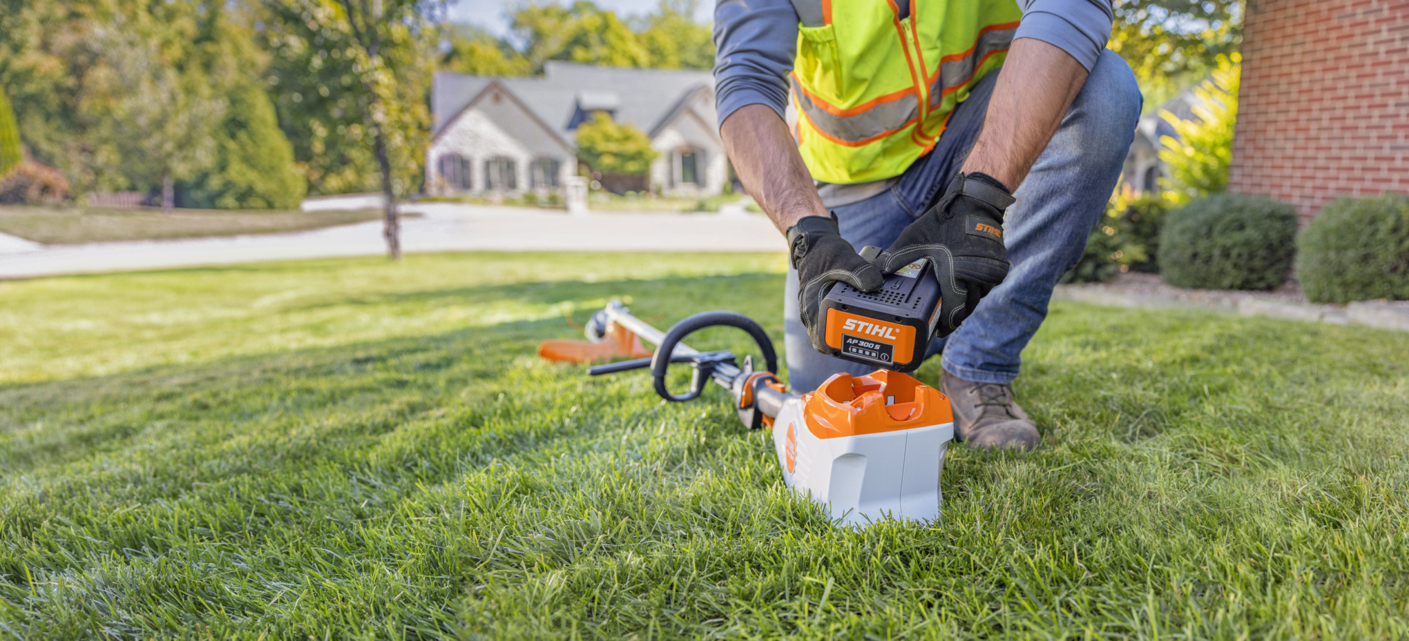 STIHL FSA 135 Battery Powered Grass Trimmer